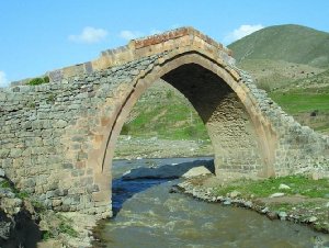 Pont antique